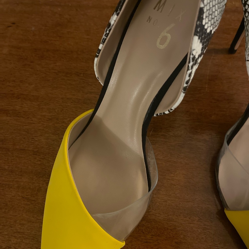 Yellow Colorblock Pointed Toe Heels - Picture 4 of 5